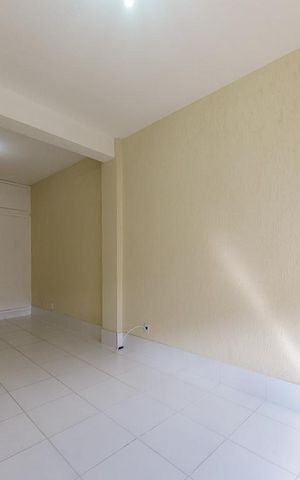 Studio para alugar com 42m², 1 quarto e sem vaga Studio para alugar com 42m², 1 quarto e sem vagaSala / Quarto