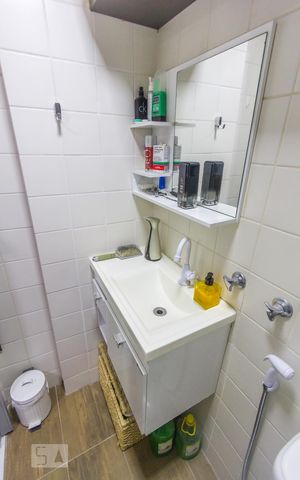 Apartamento à venda com 110m², 3 quartos e 2 vagasBanheiro do Closed