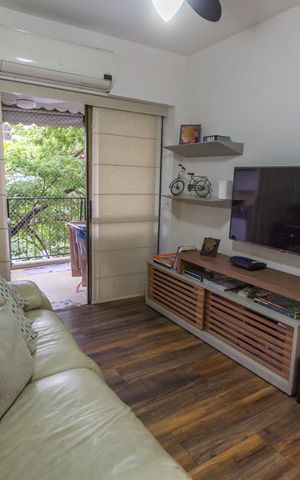 Apartamento à venda com 110m², 3 quartos e 2 vagasSala