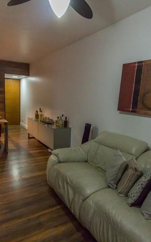 Apartamento à venda com 110m², 3 quartos e 2 vagasSala