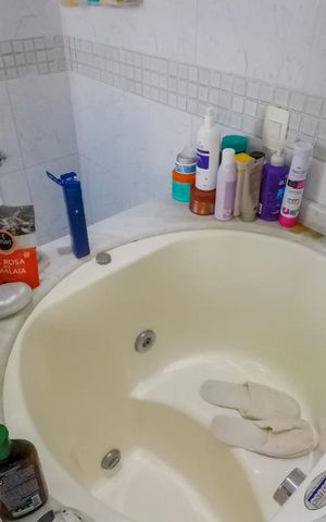 Apartamento à venda com 210m², 4 quartos e 2 vagasQuarto 4 - suite master piso suprior