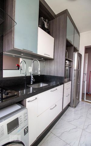 Apartamento para alugar com 52m², 2 quartos e 1 vagaCozinha e Área de Serviço