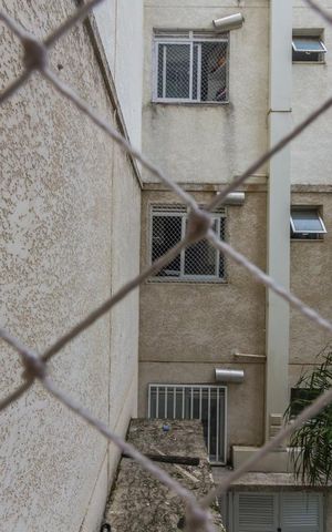 Apartamento à venda com 56m², 2 quartos e 1 vagaCozinha e Área de Serviço Vista