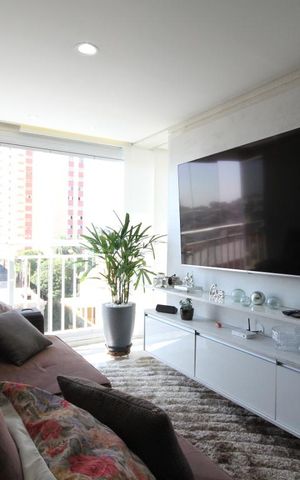 Apartamento à venda com 67m², 2 quartos e 1 vagaSala