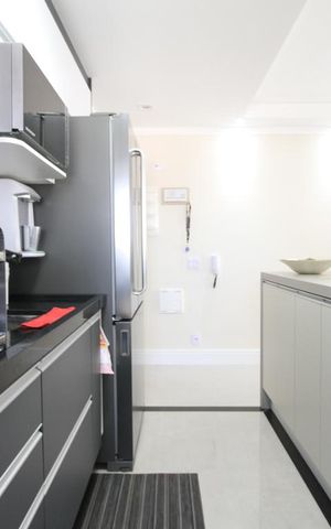 Apartamento à venda com 67m², 2 quartos e 1 vagaCozinha
