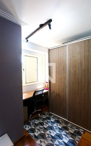 Apartamento à venda com 96m², 3 quartos e 2 vagas Apartamento à venda com 96m², 3 quartos e 2 vagasQuarto 1