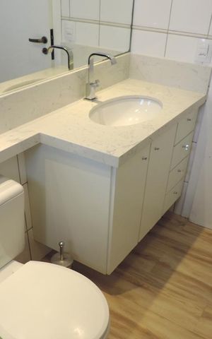 Apartamento para alugar com 76m², 2 quartos e 1 vagaSuite 1 - Banheiro Torneira