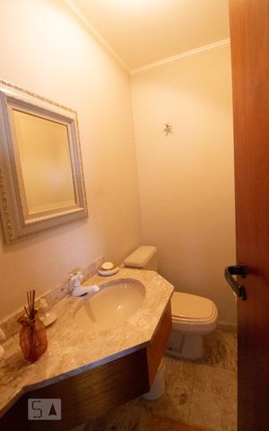 Apartamento para alugar com 155m², 3 quartos e 3 vagasLavabo