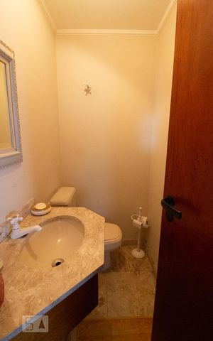 Apartamento para alugar com 155m², 3 quartos e 3 vagasLavabo