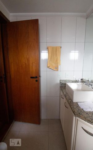 Apartamento para alugar com 155m², 3 quartos e 3 vagasBanheiro da Suíte 1
