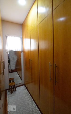 Apartamento para alugar com 155m², 3 quartos e 3 vagasCloset da Suíte 1