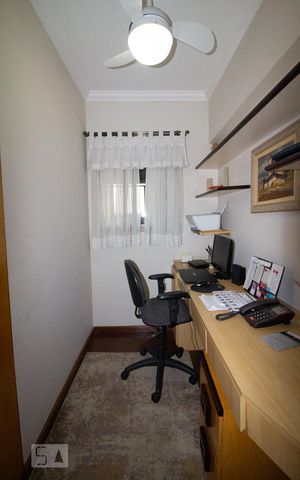 Apartamento para alugar com 155m², 3 quartos e 3 vagasEscritório