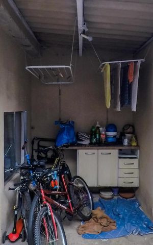 Casa à venda com 150m², 4 quartos e 2 vagasÁrea de Serviço