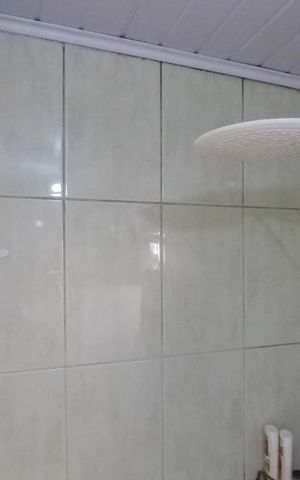 Casa à venda com 150m², 4 quartos e 2 vagasBanheiro