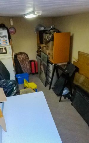 Casa à venda com 150m², 4 quartos e 2 vagasDeposito