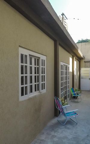 Casa à venda com 150m², 4 quartos e 2 vagasQuintal