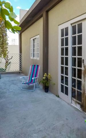 Casa à venda com 150m², 4 quartos e 2 vagasQuintal