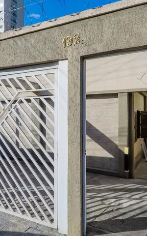 Casa à venda com 150m², 4 quartos e 2 vagasEntrada