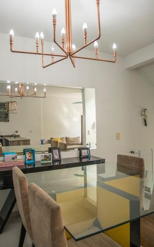 Casa de condomínio à venda com 130m², 3 quartos e 2 vagas Casa de condomínio à venda com 130m², 3 quartos e 2 vagasSala de Jantar