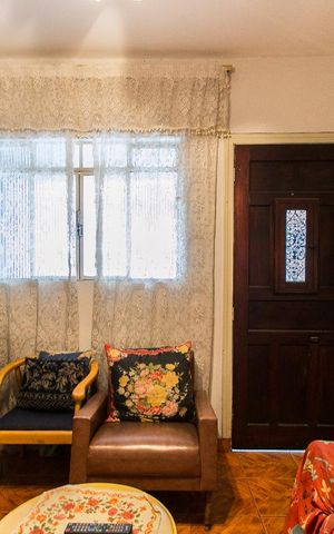 Casa à venda com 230m², 2 quartos e 4 vagasSala