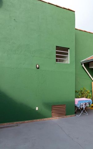 Casa à venda com 205m², 3 quartos e 3 vagasQuintal - fundos