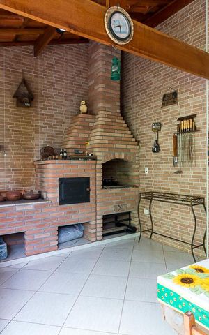 Casa à venda com 205m², 3 quartos e 3 vagasÁrea da churrasqueira