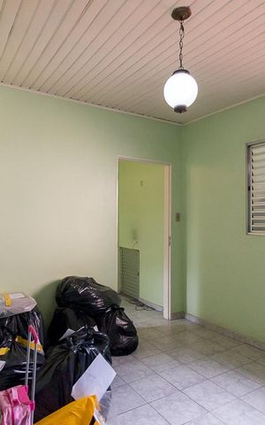 Casa à venda com 205m², 3 quartos e 3 vagasEdícula - quarto
