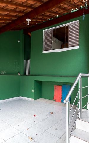 Casa à venda com 205m², 3 quartos e 3 vagasGaragem