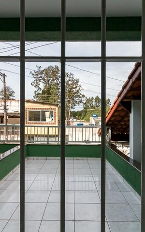 Casa à venda com 205m², 3 quartos e 3 vagasVista quarto 1