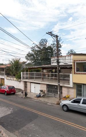 Casa à venda com 205m², 3 quartos e 3 vagasVista terraço