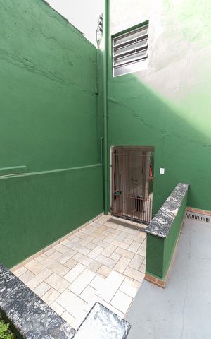 Casa à venda com 205m², 3 quartos e 3 vagasEntrada da área da churrasqueira