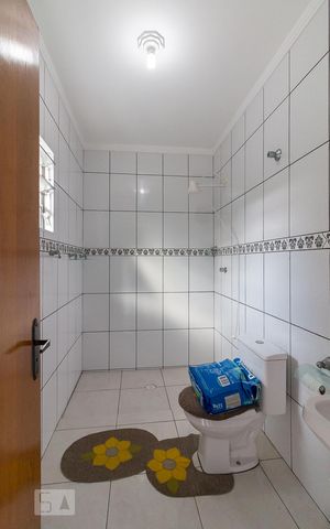Casa à venda com 205m², 3 quartos e 3 vagasBanheiro de serviço