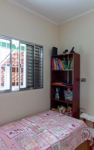 Casa à venda com 205m², 3 quartos e 3 vagasQuarto 1
