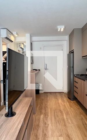 Studio para alugar com 33m², 1 quarto e 1 vaga Studio para alugar com 33m², 1 quarto e 1 vagaSala