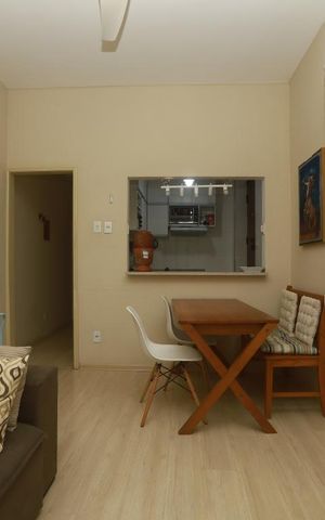 Apartamento à venda com 58m², 2 quartos e sem vagaSala