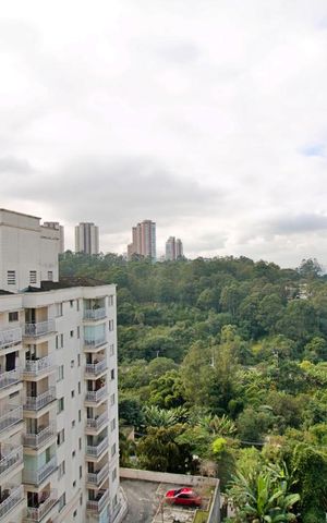 Apartamento à venda com 65m², 1 quarto e 1 vaga Apartamento à venda com 65m², 1 quarto e 1 vagaVista da Varanda da Sala/Quarto