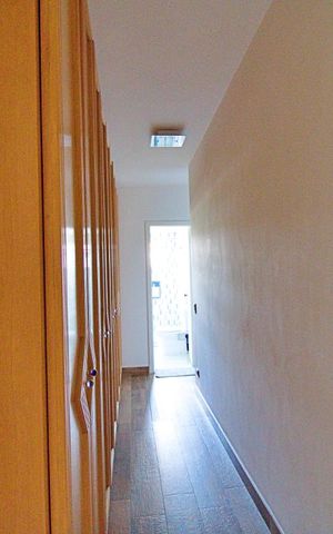 Apartamento à venda com 178m², 3 quartos e 3 vagas Apartamento à venda com 178m², 3 quartos e 3 vagasSuíte 1