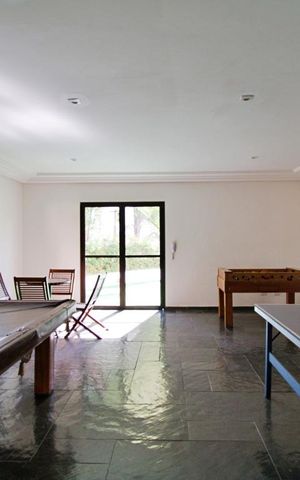 Apartamento à venda com 178m², 3 quartos e 3 vagas Apartamento à venda com 178m², 3 quartos e 3 vagasSalão de jogos