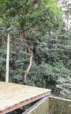 Casa à venda com 100m², 3 quartos e 2 vagas Casa à venda com 100m², 3 quartos e 2 vagasVista do quarto 1