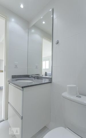 Apartamento para alugar com 34m², 1 quarto e sem vagaBanheiro