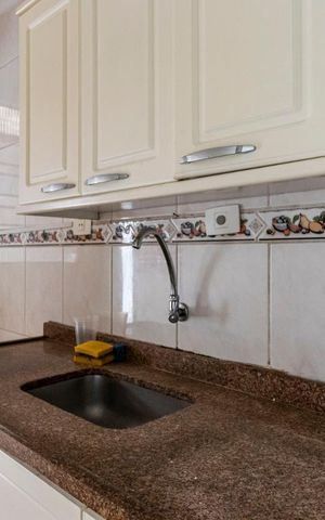 Casa de condomínio à venda com 150m², 2 quartos e 2 vagasCozinha