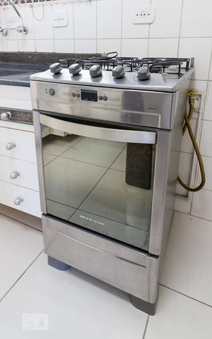 Apartamento à venda com 77m², 2 quartos e 1 vagaCozinha - fogão