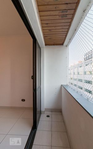 Apartamento à venda com 77m², 2 quartos e 1 vagaVaranda