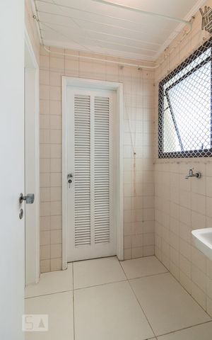 Apartamento à venda com 77m², 2 quartos e 1 vagaÁrea de serviço
