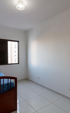 Apartamento à venda com 77m², 2 quartos e 1 vagaQuarto 2
