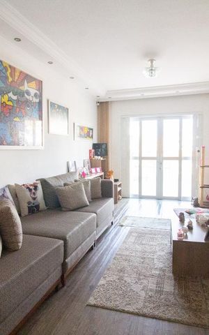 Casa à venda com 147m², 3 quartos e 3 vagasSala