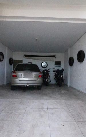 Casa à venda com 147m², 3 quartos e 3 vagasGaragem