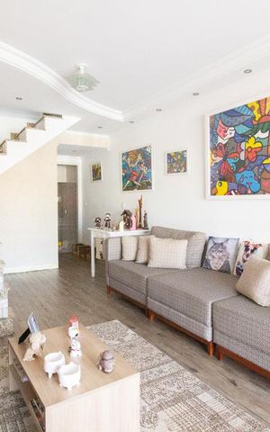 Casa à venda com 147m², 3 quartos e 3 vagasSala