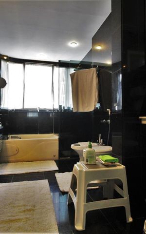 Apartamento à venda com 418m², 4 quartos e 3 vagasBanheiro da suíte 3