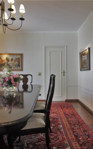 Apartamento à venda com 418m², 4 quartos e 3 vagasSala de jantar
